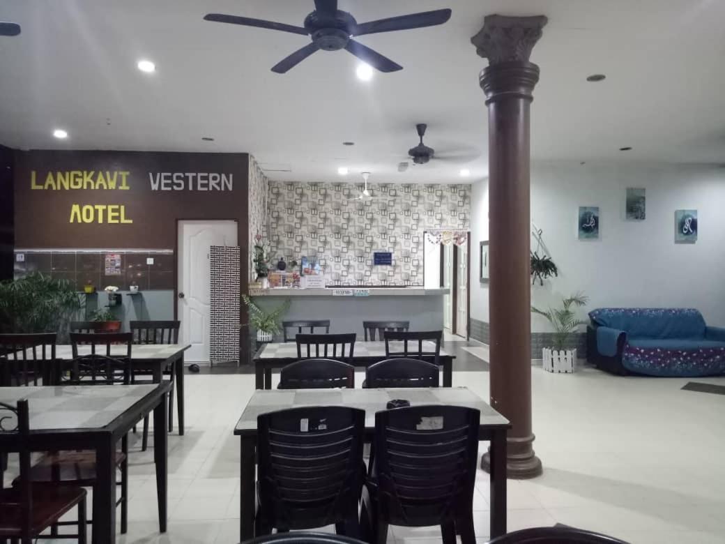 Langkawi Western Motel Пантай-Ченанг Екстер'єр фото